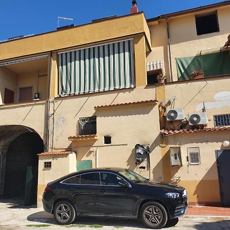 Royal Palace Gate Otel San Nicola La Strada Dış mekan fotoğraf