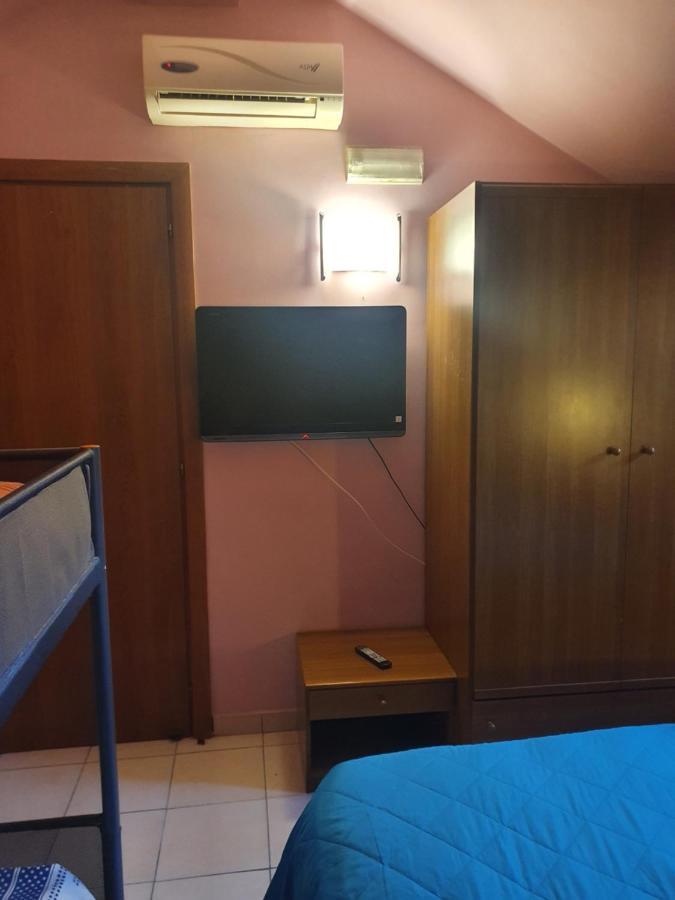 Royal Palace Gate Otel San Nicola La Strada Dış mekan fotoğraf