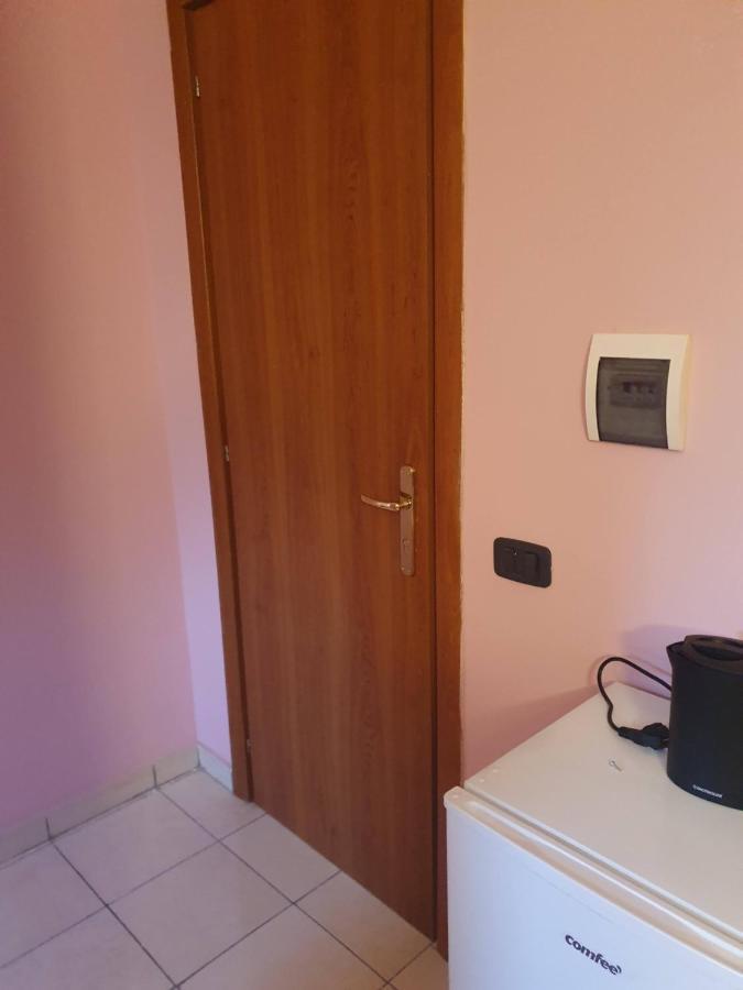 Royal Palace Gate Otel San Nicola La Strada Dış mekan fotoğraf